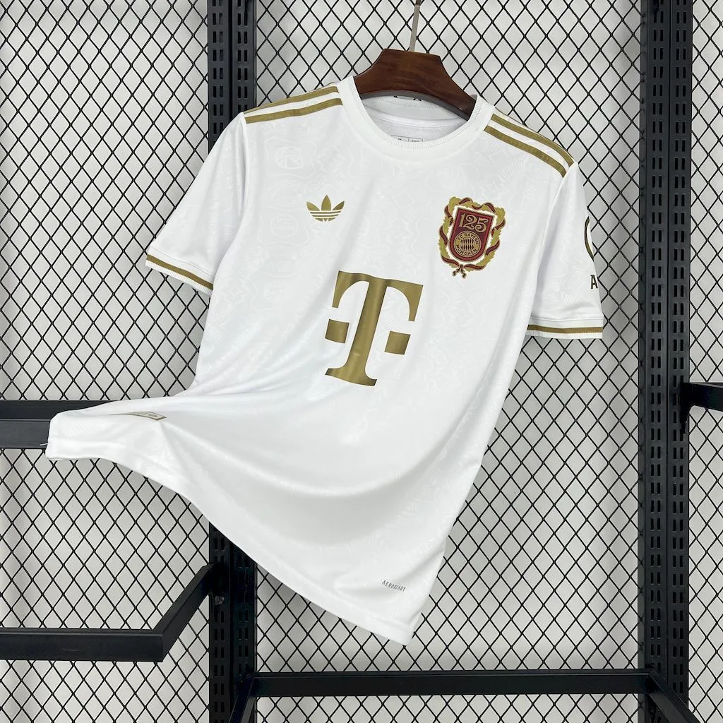 Bayern Munich 2024/25 125 Anniversary White Jersey, foto 1