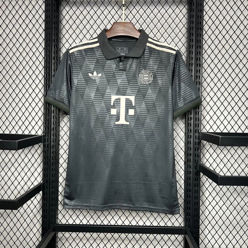 Bayern Munich 2024/25 Oktoberfest Jersey, foto 6