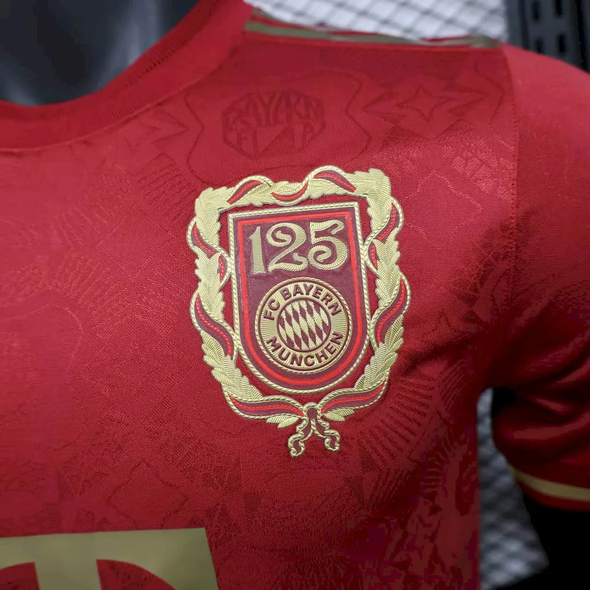Bayern Munich 2025/26 125th Anniversary Jersey Player Version, foto 3