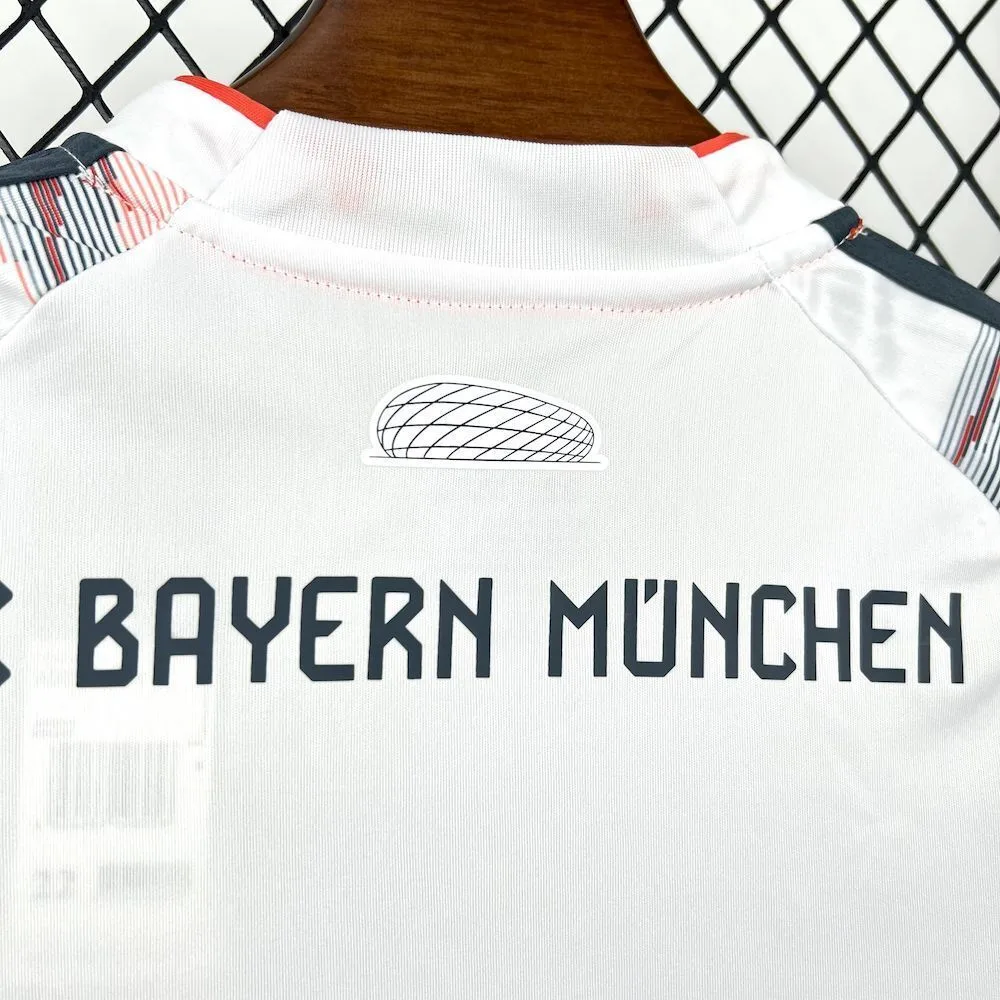 Bayern Munich 2025/26 Away Kids Kit, foto 2