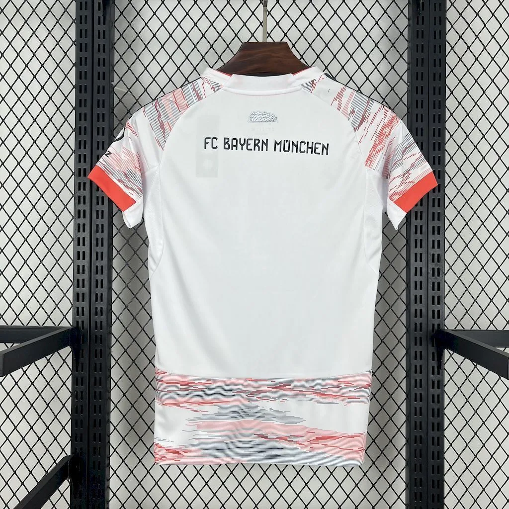 Bayern Munich 2025/26 Away Womens Jersey, foto 3