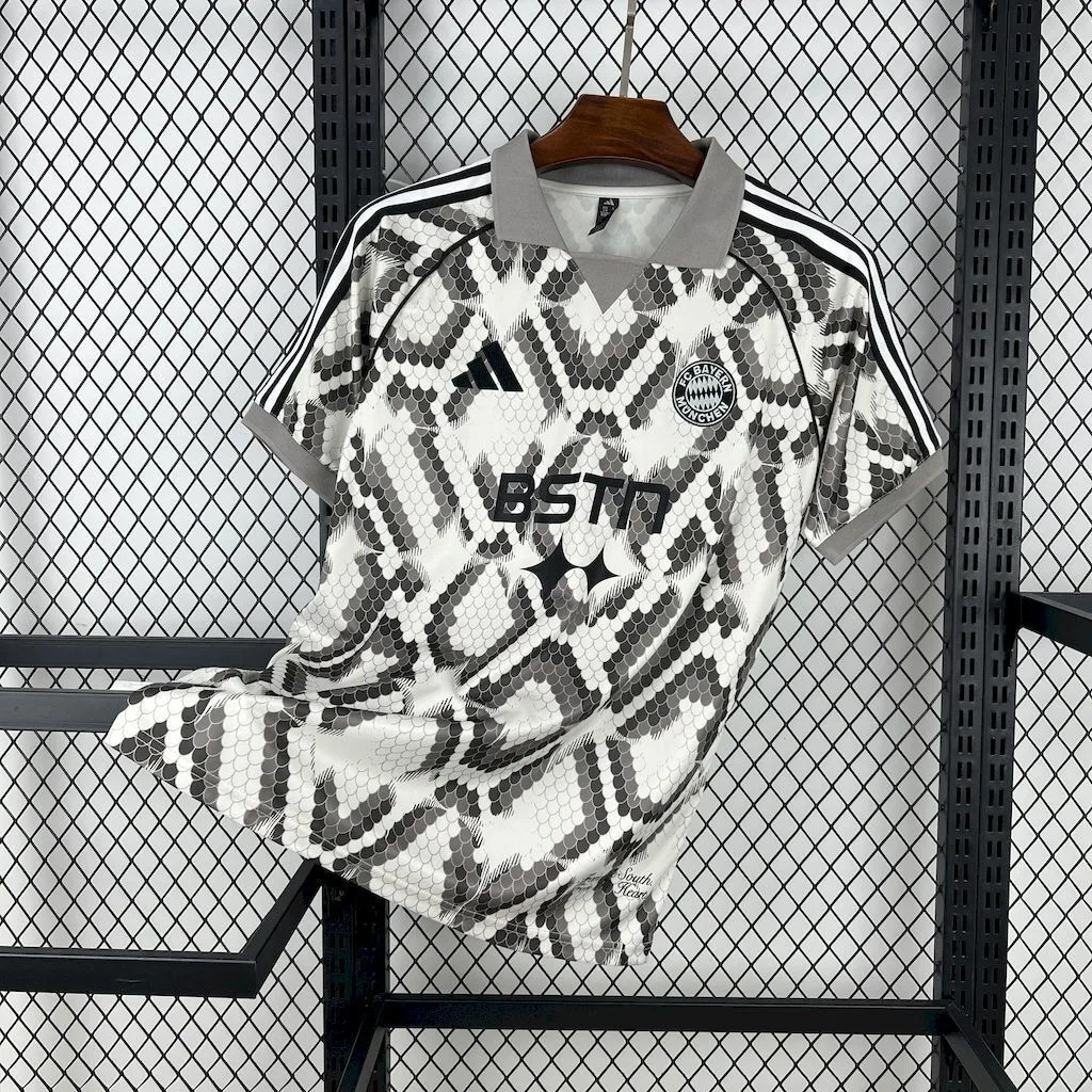 Bayern Munich 2025/26 BSTN Jersey, foto 1