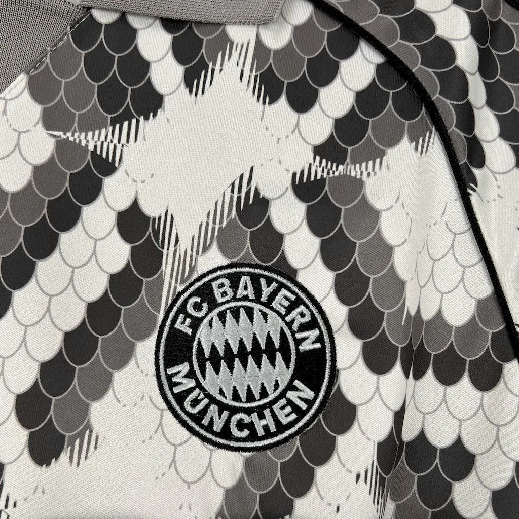 Bayern Munich 2025/26 BSTN Jersey, foto 4