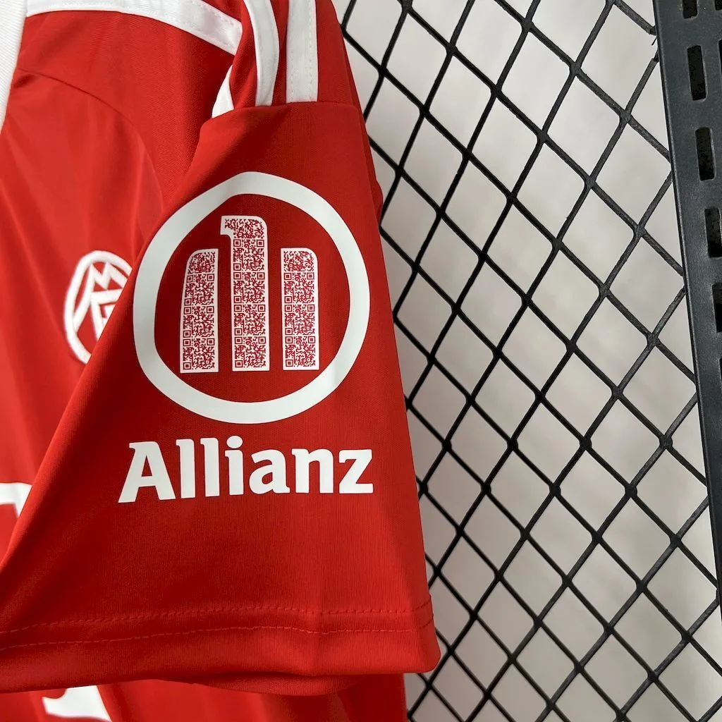Bayern Munich 2025/26 Goalkeeper uniform Jersey, foto 4