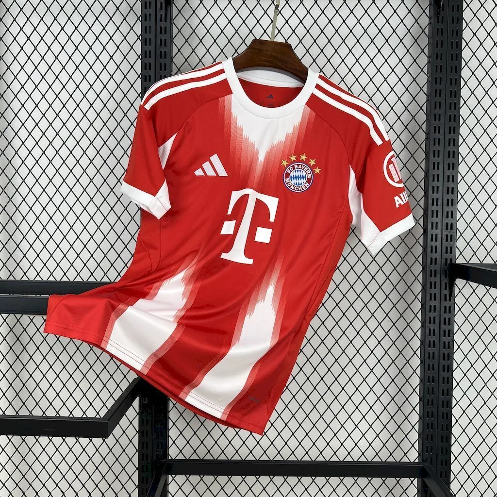 Bayern Munich 2025/26 Home Jersey, foto 1