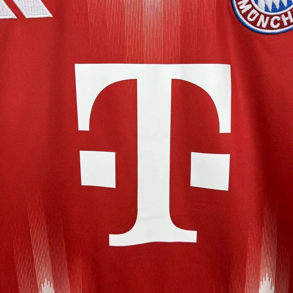 Bayern Munich 2025/26 Home Jersey, foto 6