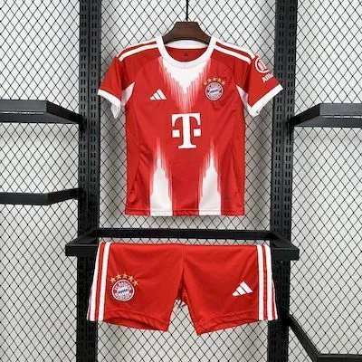Bayern Munich 2025/26 Home Kids Kit, foto 1