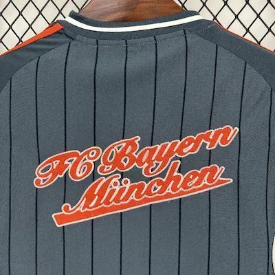 Bayern Munich 2025/26 US Pack Jersey, foto 2