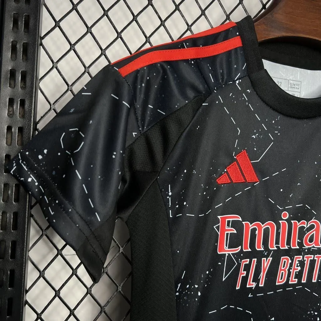 Benfica 2024/25 Away Kids Kit, foto 2