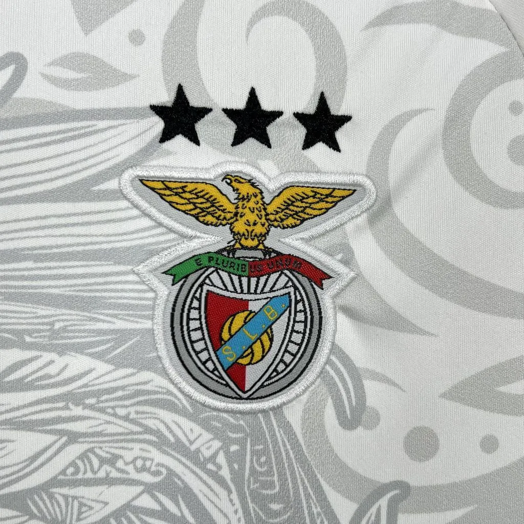 Benfica 2024/25 Fourth Away Concept Jersey, foto 6