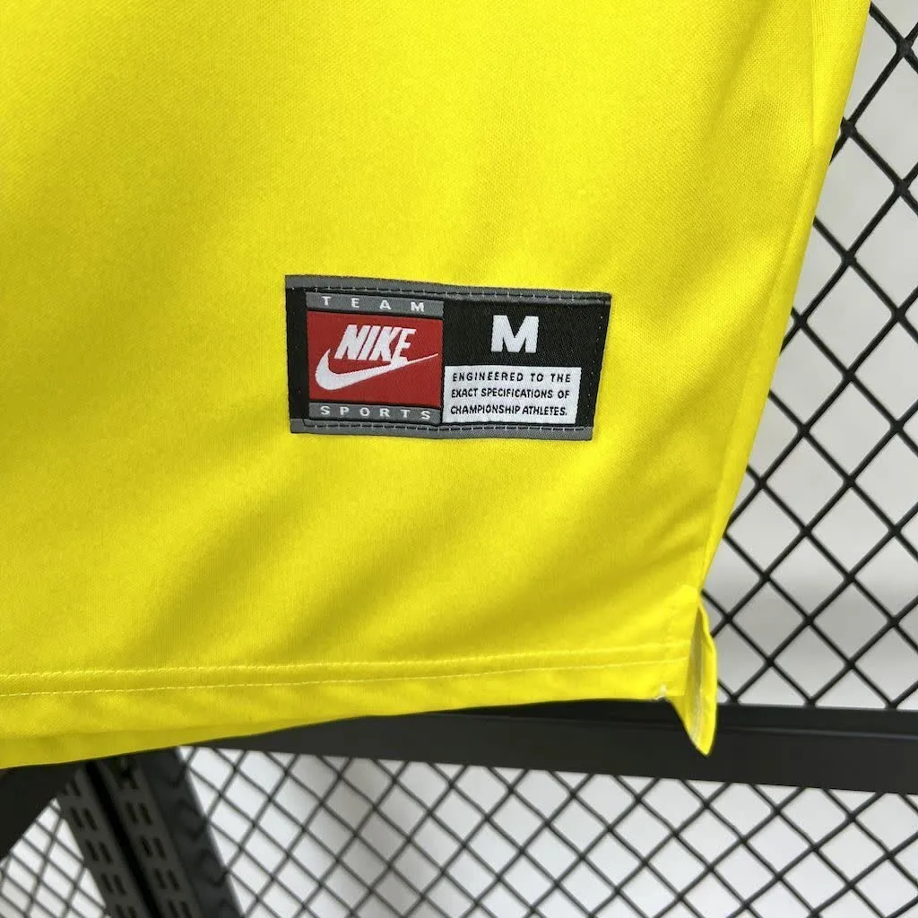 Borussia Dortmund 1996/97 Home Retro Jersey, foto 5