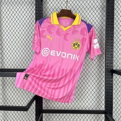 Borussia Dortmund 2025/26 Pink Special Jersey, foto 1