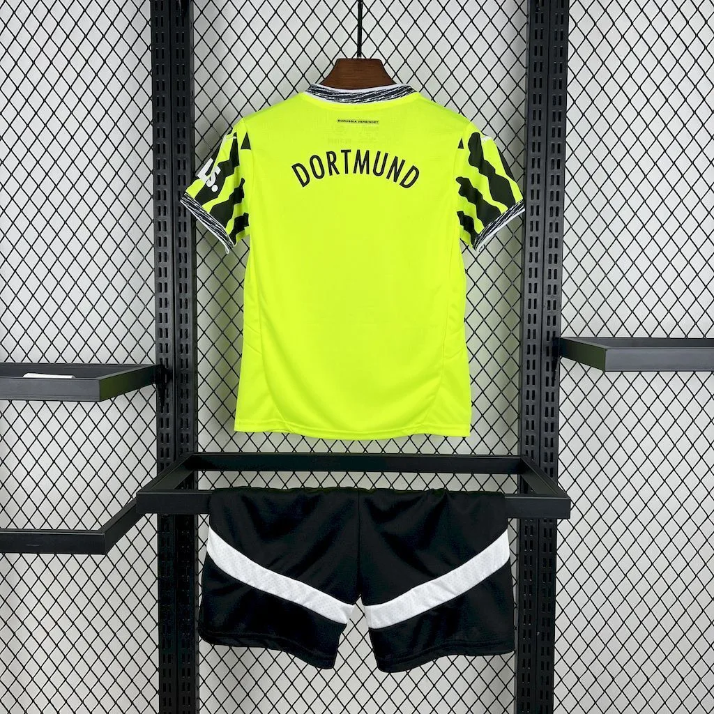 Borussia Dortmund 2025/26 Special Kids Kit, foto 3