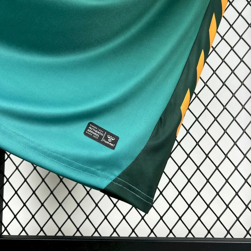 Borussia Mönchengladbach 2025/26 Third Jersey, foto 5