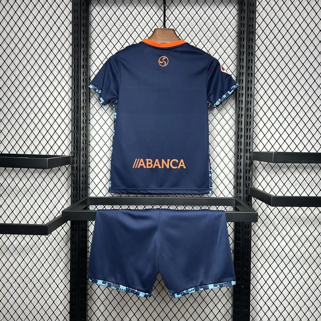 Celta Vigo 2024/25 Away Kids Kit, foto 2