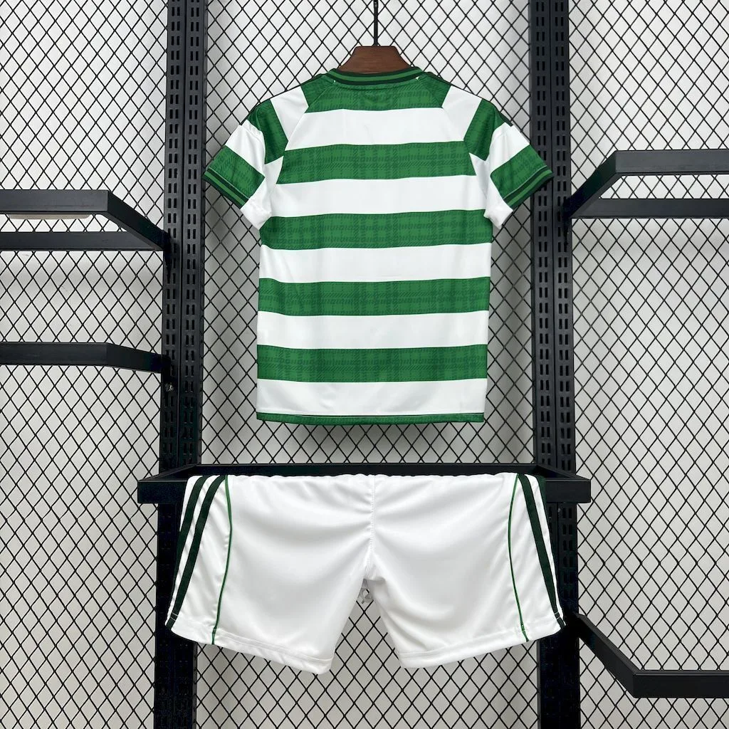 Celtic 2025/26 Home Kids Kit, foto 2