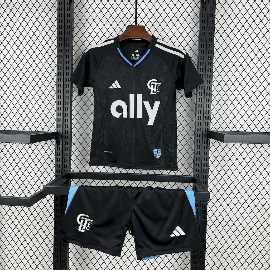 Charlotte FC 2025/26 Away Kids Kit, foto 1