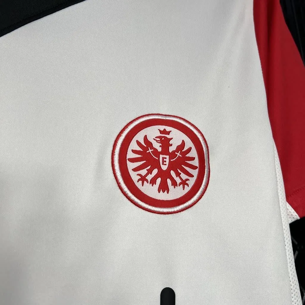 Eintracht Frankfurt 2024/25 Home Jersey, foto 3
