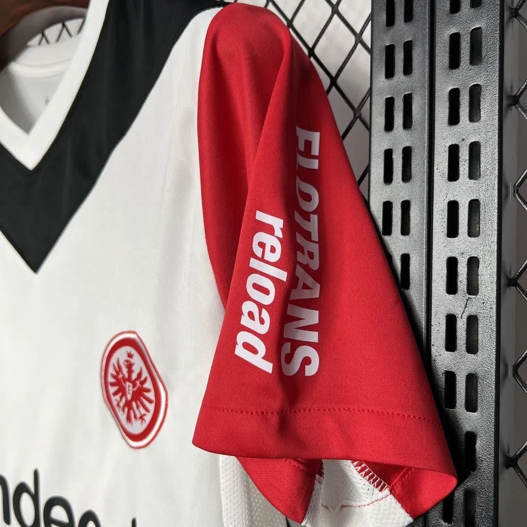 Eintracht Frankfurt 2024/25 Home Jersey, foto 6