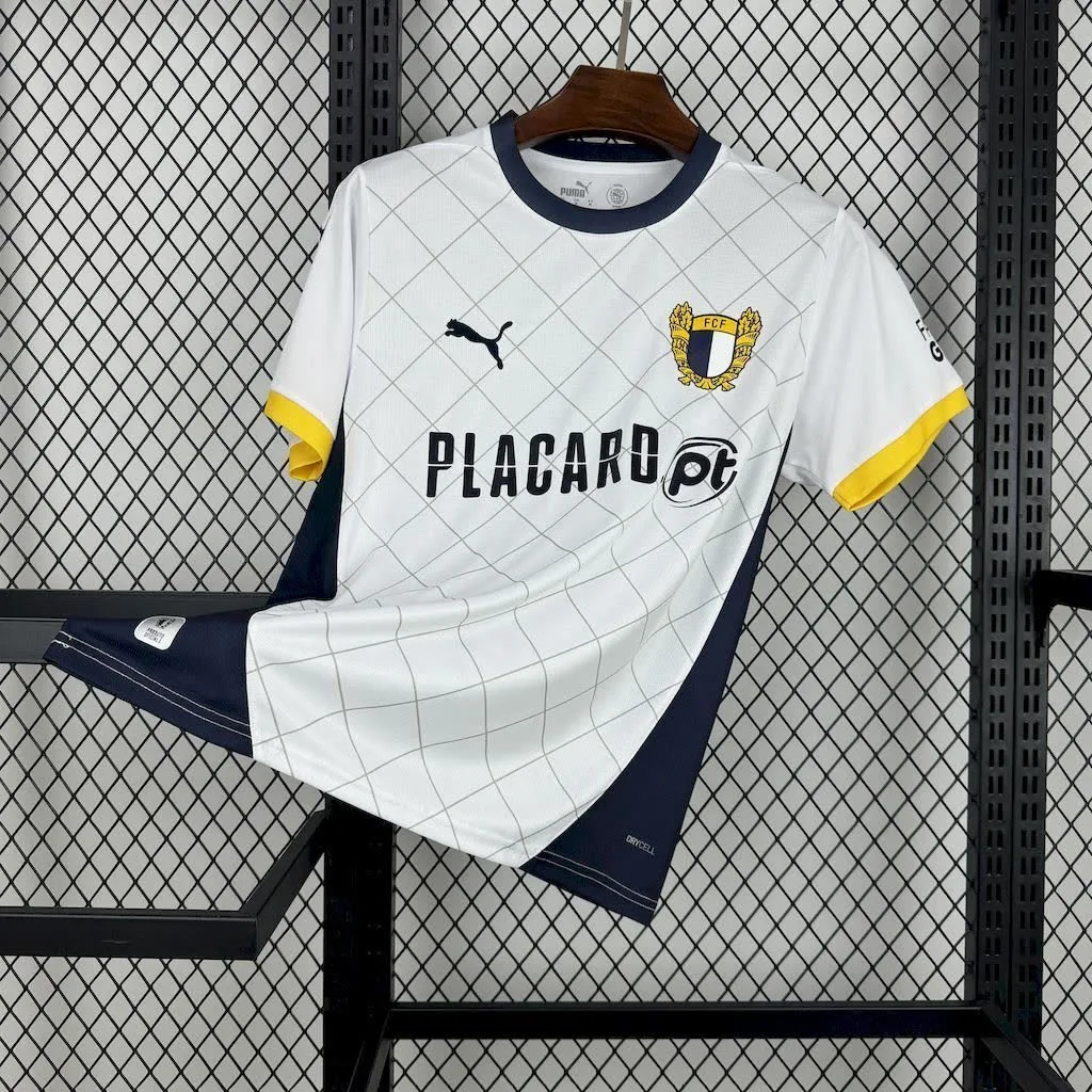 FC Famalicao 2024/25 Home Jersey, foto 1