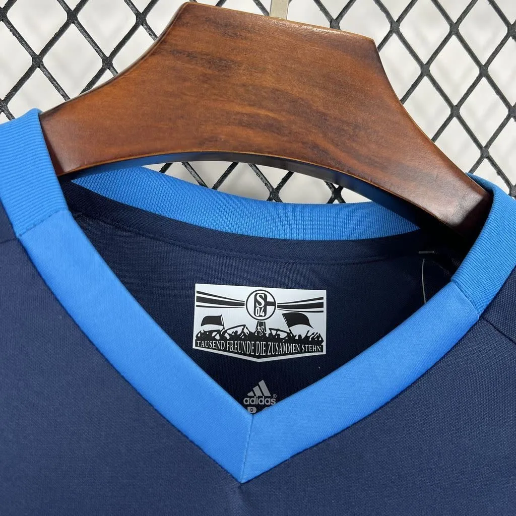 FC Schalke 04 2010/11 Away Retro Jersey, foto 4