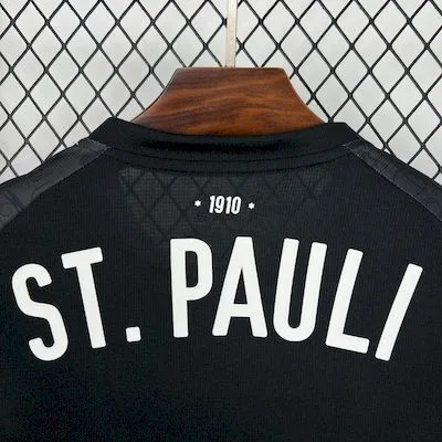 FC St. Pauli 2025/26 Third Jersey, foto 2