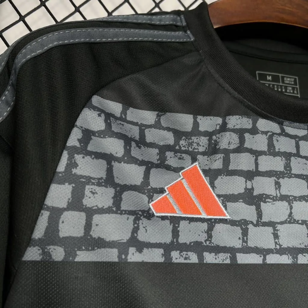 Fortuna Düsseldorf 2024/25 Third Away Jersey, foto 5