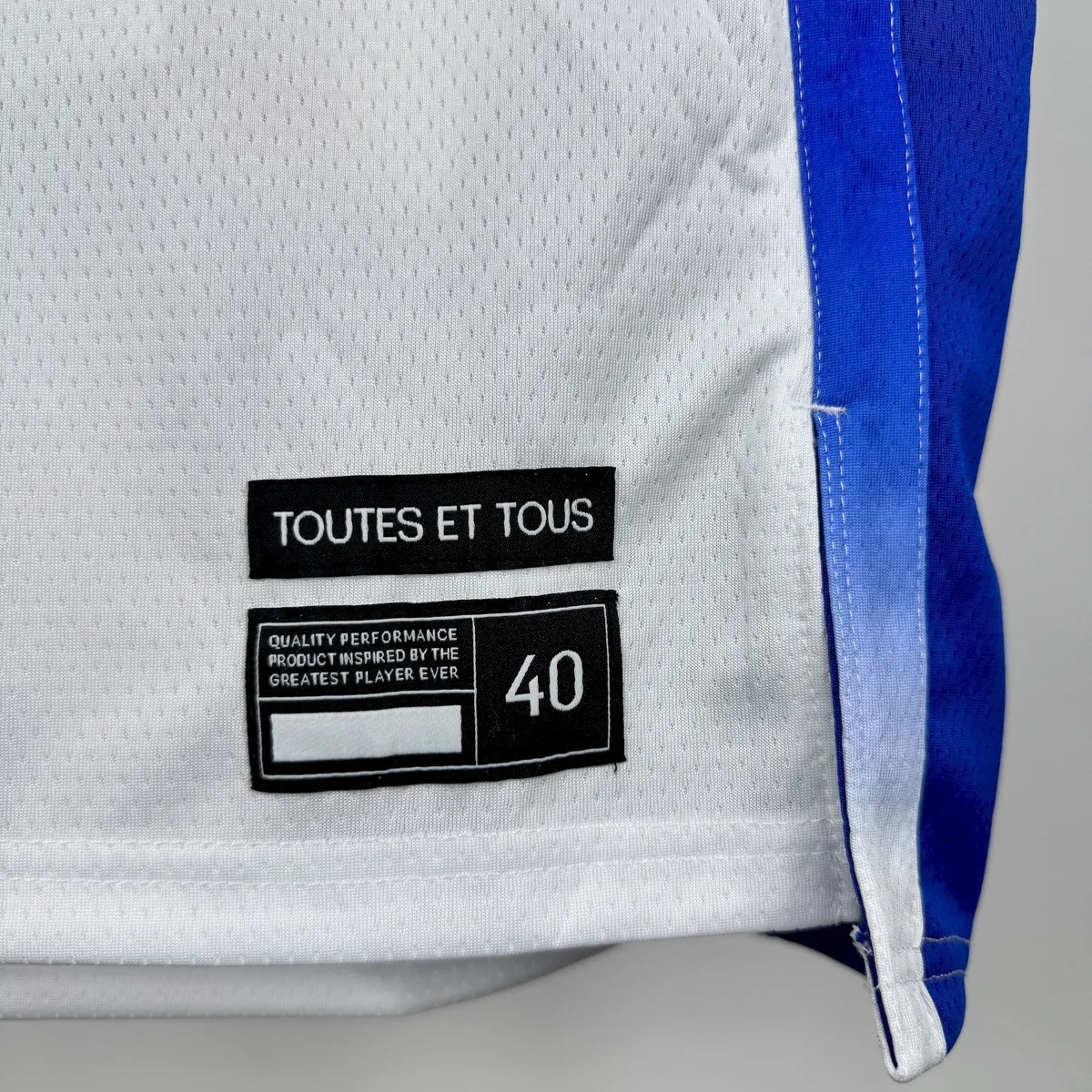 France 24/25 Limited Home WEMBANYANA#32, foto 2