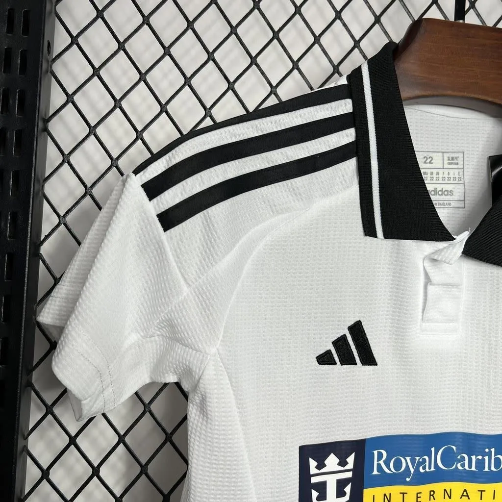 Fulham 2024/25 Home Kids Kit, foto 6