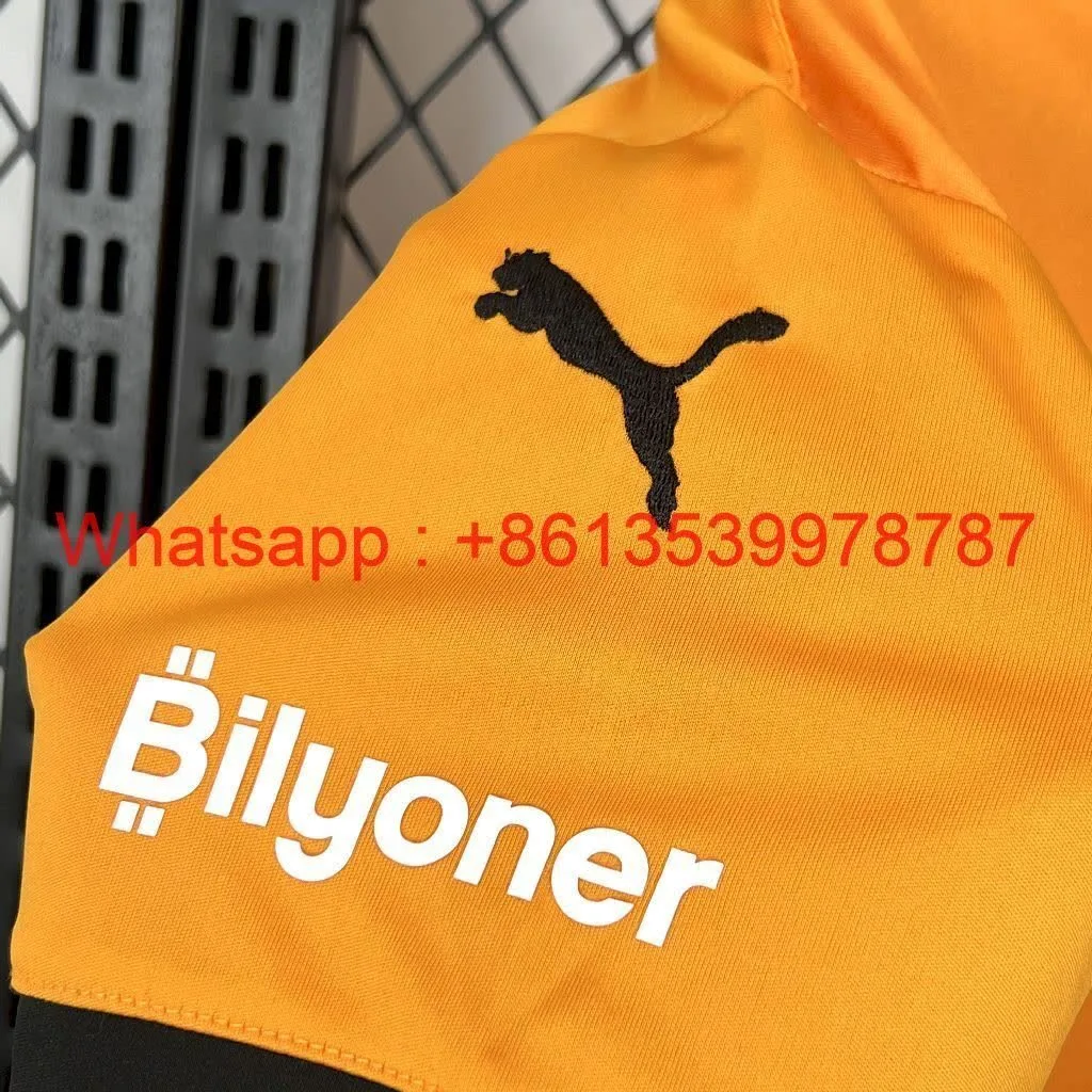 Galatasarays 2024/25 Home Kids Kit, foto 6