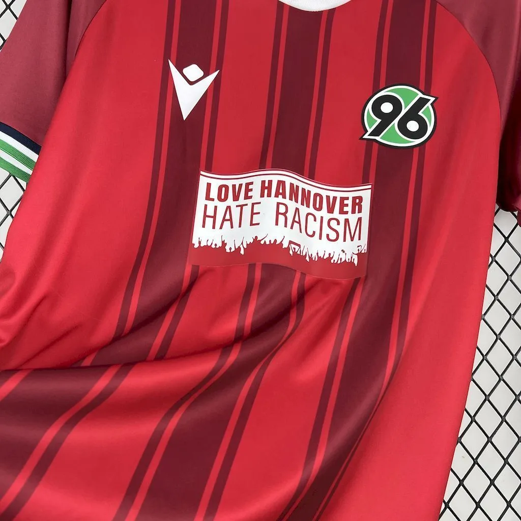 Hannover 96 2024/25 Anti-racism Jersey, foto 3