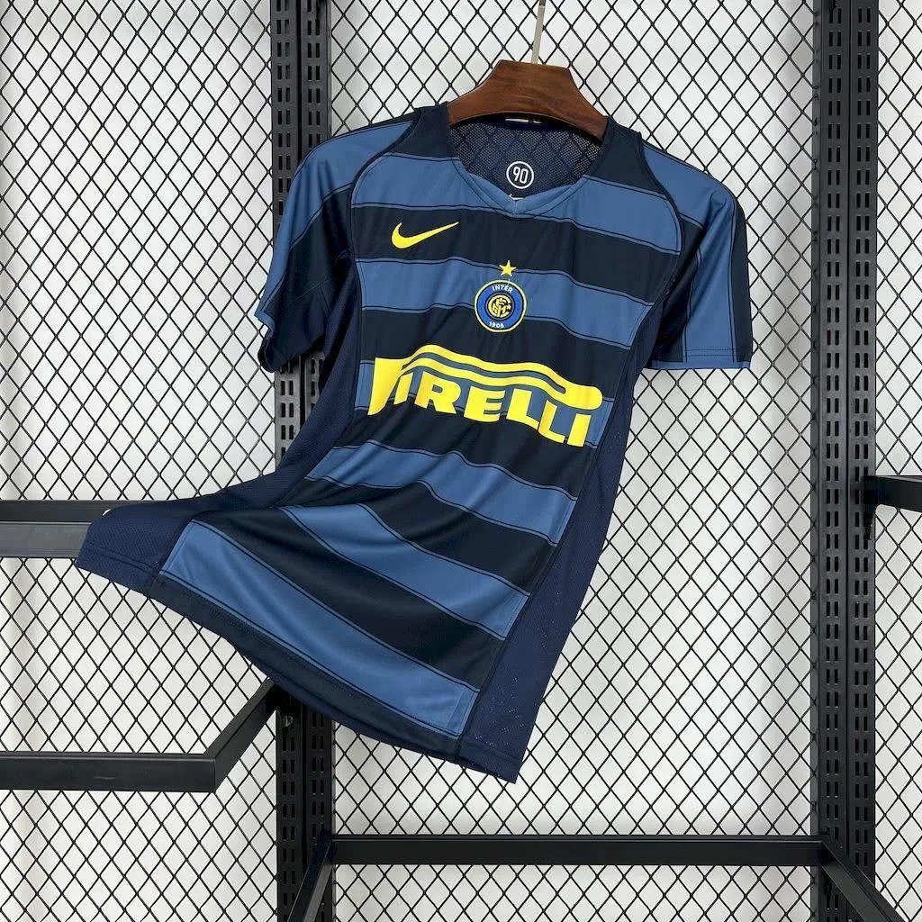 Inter Milan 2004/05 Third Retro Jersey, foto 1