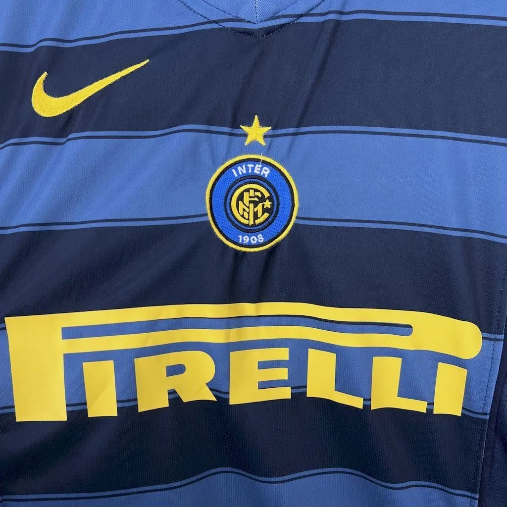 Inter Milan 2004/05 Third Retro Jersey, foto 4