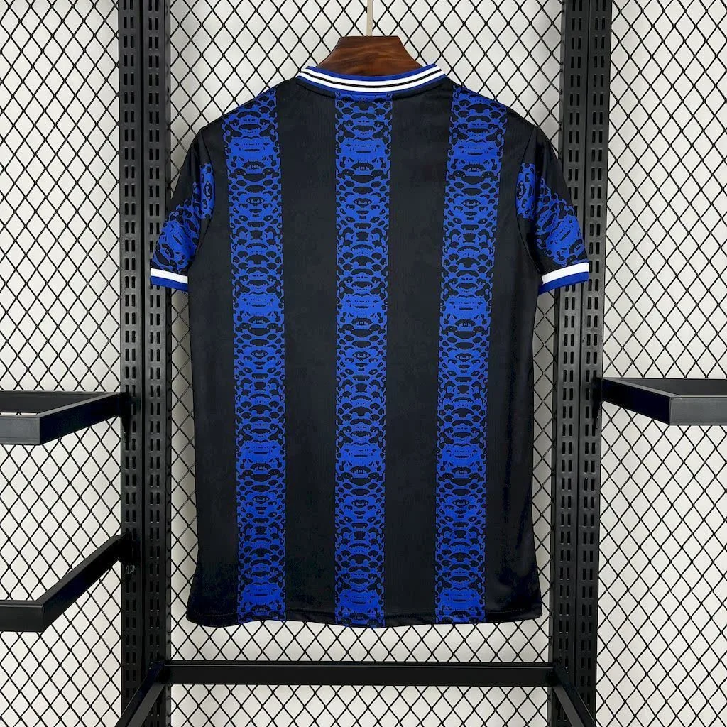 Inter Milan 2024/25 White Mamba Special Edition Jersey, foto 2