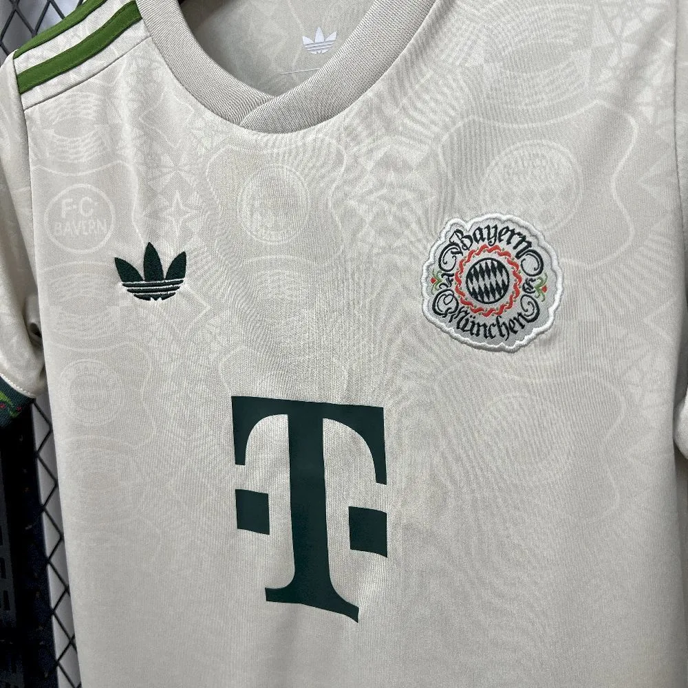 Kids Barcelona 2025/26 Oktoberfest Kit, foto 5