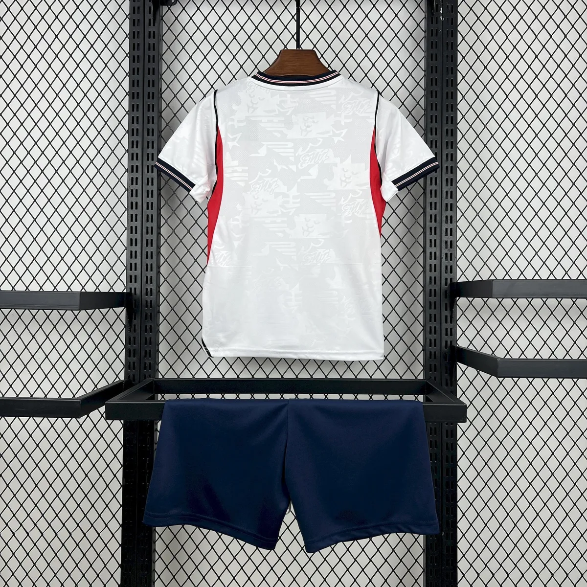 Kids England 2026 World Cup Home Jersey Kit Footy Leaked, foto 2