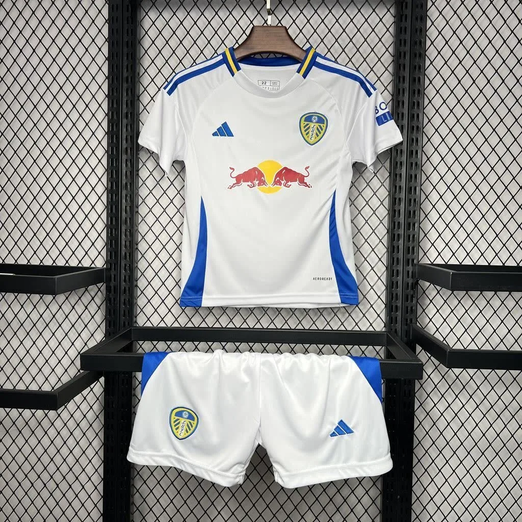Leeds United F.C. 2024/25 Home Jersey Kids Kit, foto 1