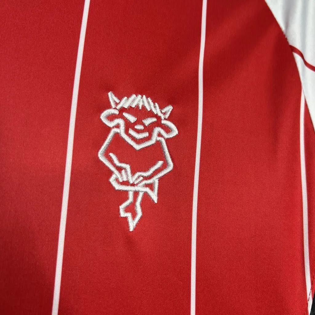 Lincoln City F.C. 2024/25 Home Jersey, foto 6