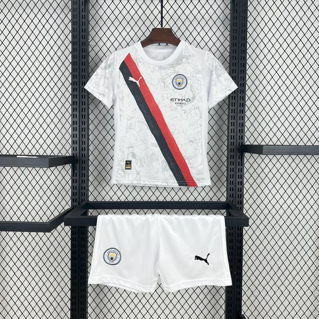 Manchester City 2025/26 Away Kids Kit, foto 1