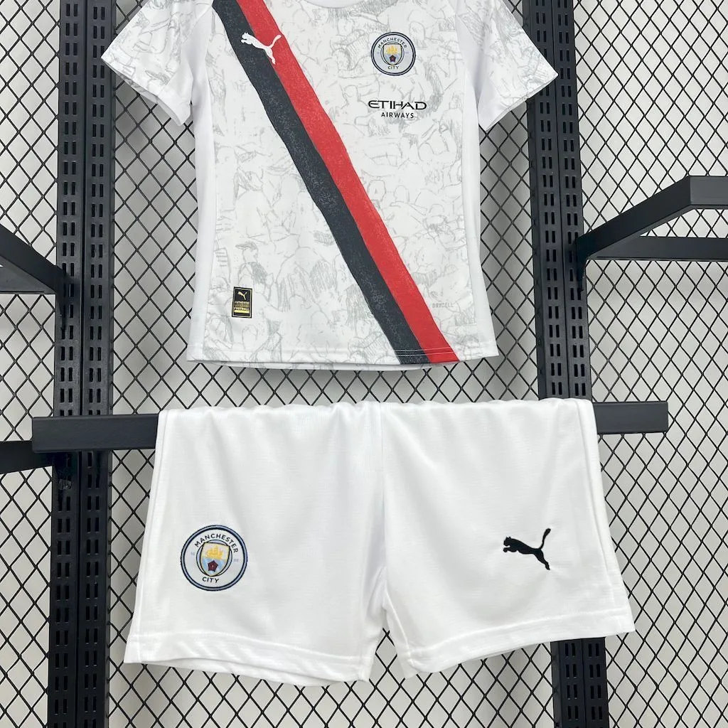 Manchester City 2025/26 Away Kids Kit, foto 3