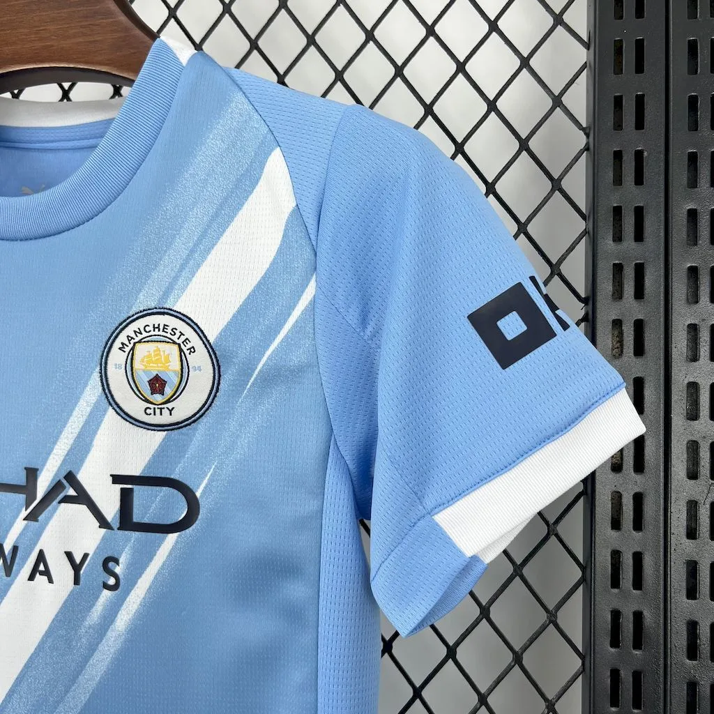 Manchester City 2025/26 Home Kids Kit, foto 4