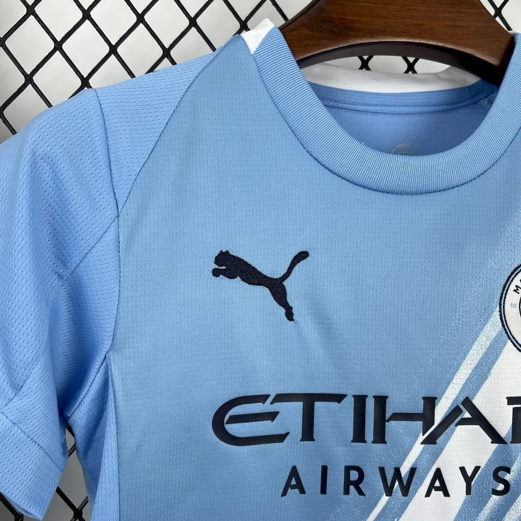 Manchester City 2025/26 Home Kids Kit, foto 5
