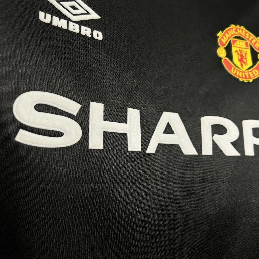 Manchester United 1998/99 Third Retro Jersey, foto 3