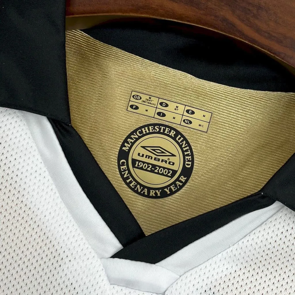 Manchester United 2001/02 Centenary Reversible Away And Third Retro Jersey, foto 5