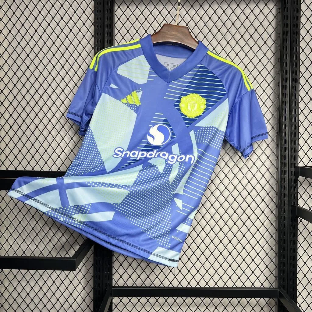 Manchester United 2024/25 Goalkeeper Jersey, foto 1
