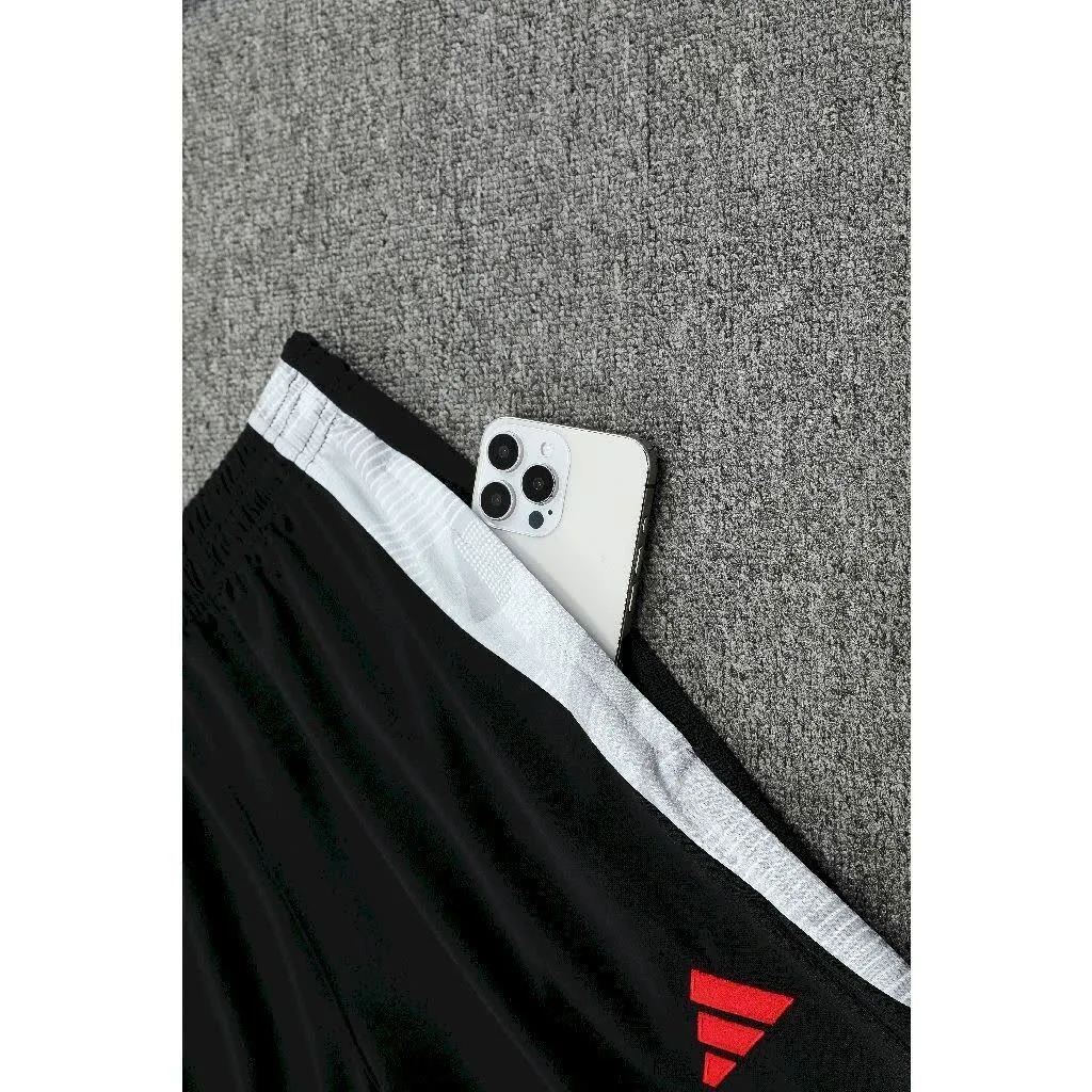 Manchester United 2024/25 Hoodie and Pants, foto 2