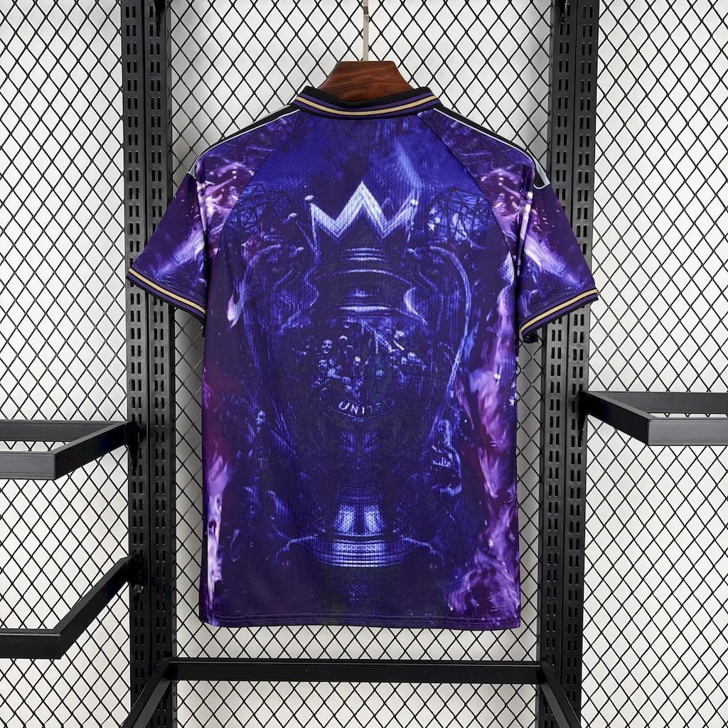 Manchester United 2025/26 Special Edition Purple Jersey, foto 2
