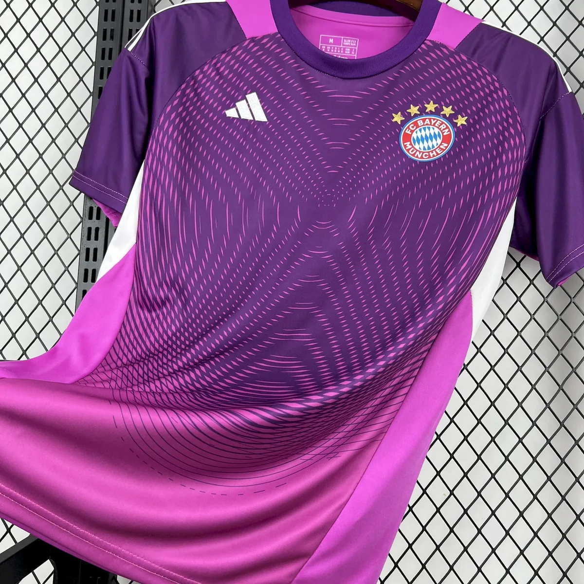Mens Bayern Munich 2025/26 Goalkeeper Jersey, foto 3