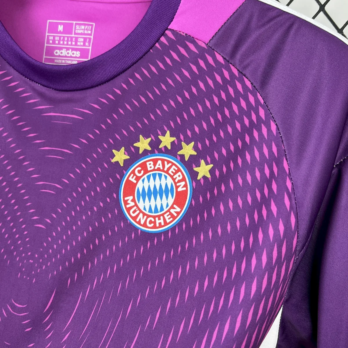Mens Bayern Munich 2025/26 Goalkeeper Jersey, foto 4