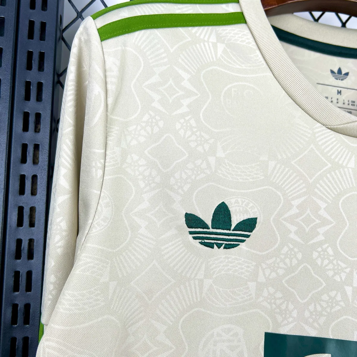 Mens Bayern Munich 2025/26 Oktoberfest Long Sleeve Jersey, foto 6